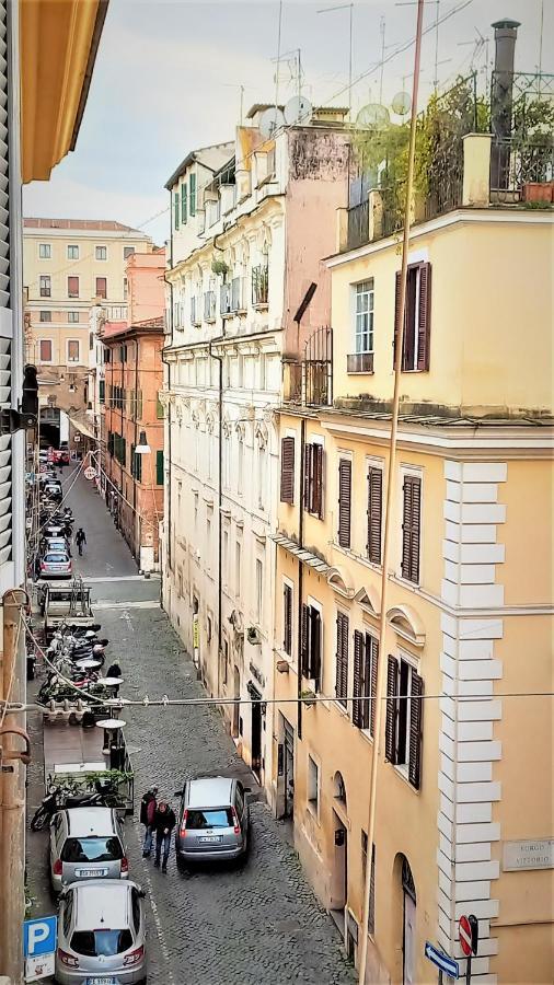 Appartamento In Borgo Vittorio A Due Passi Da San Pietro Рим Экстерьер фото